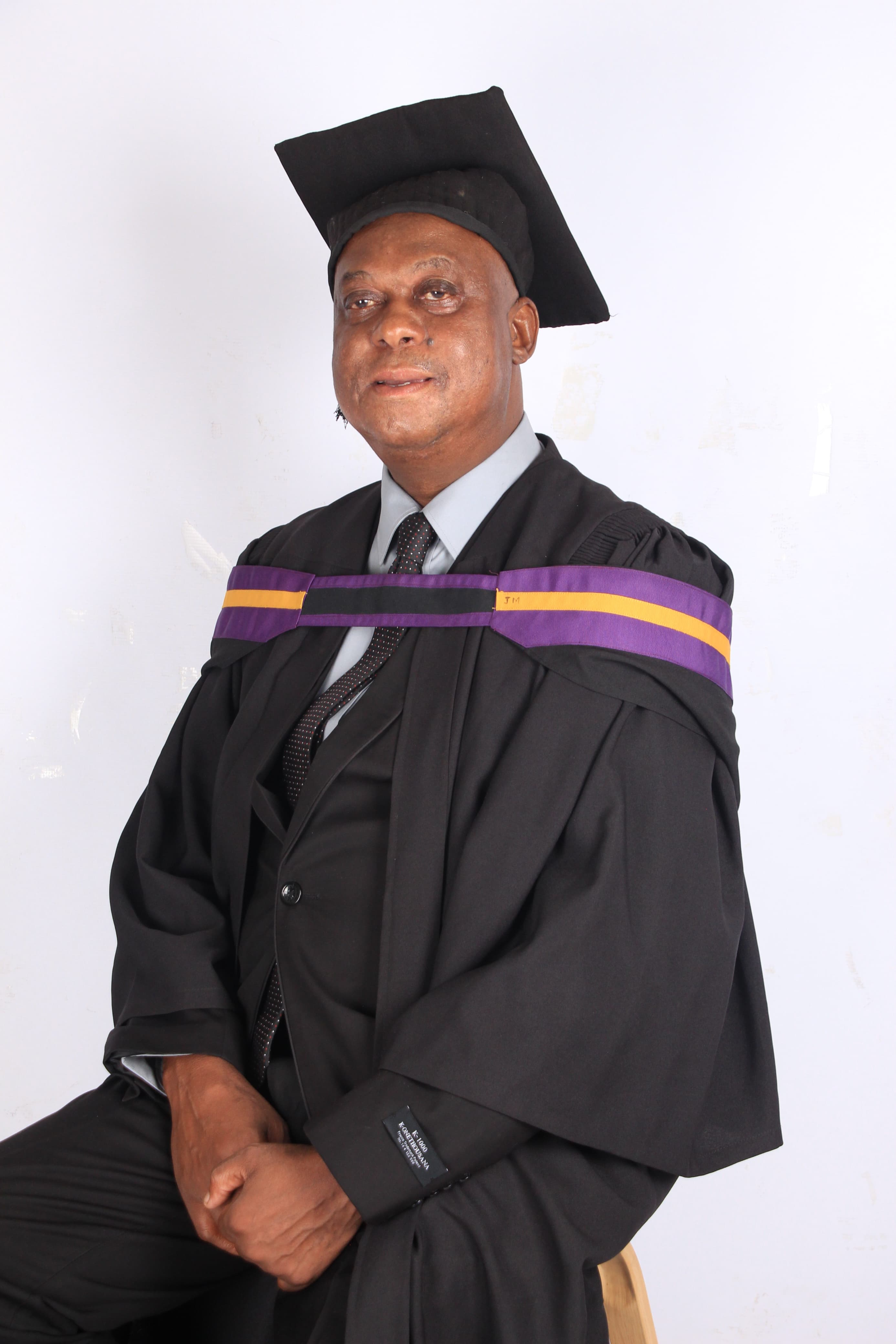 Mr Amos Khumalo